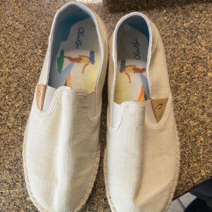 OLUKAI Kaula Pa'a Kapa Linen Drop